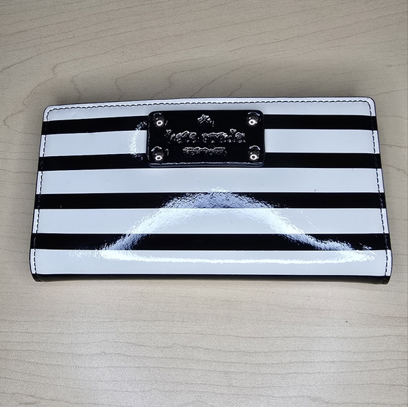 kate spade Handbags - Kate‎ Spade Monochrome Striped Bi-Fold Wallet